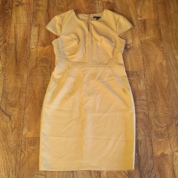 Banana Republic Factory Mustard Short Sleeve Midi Sheath Dress Size 10 - Picture 3 of 13